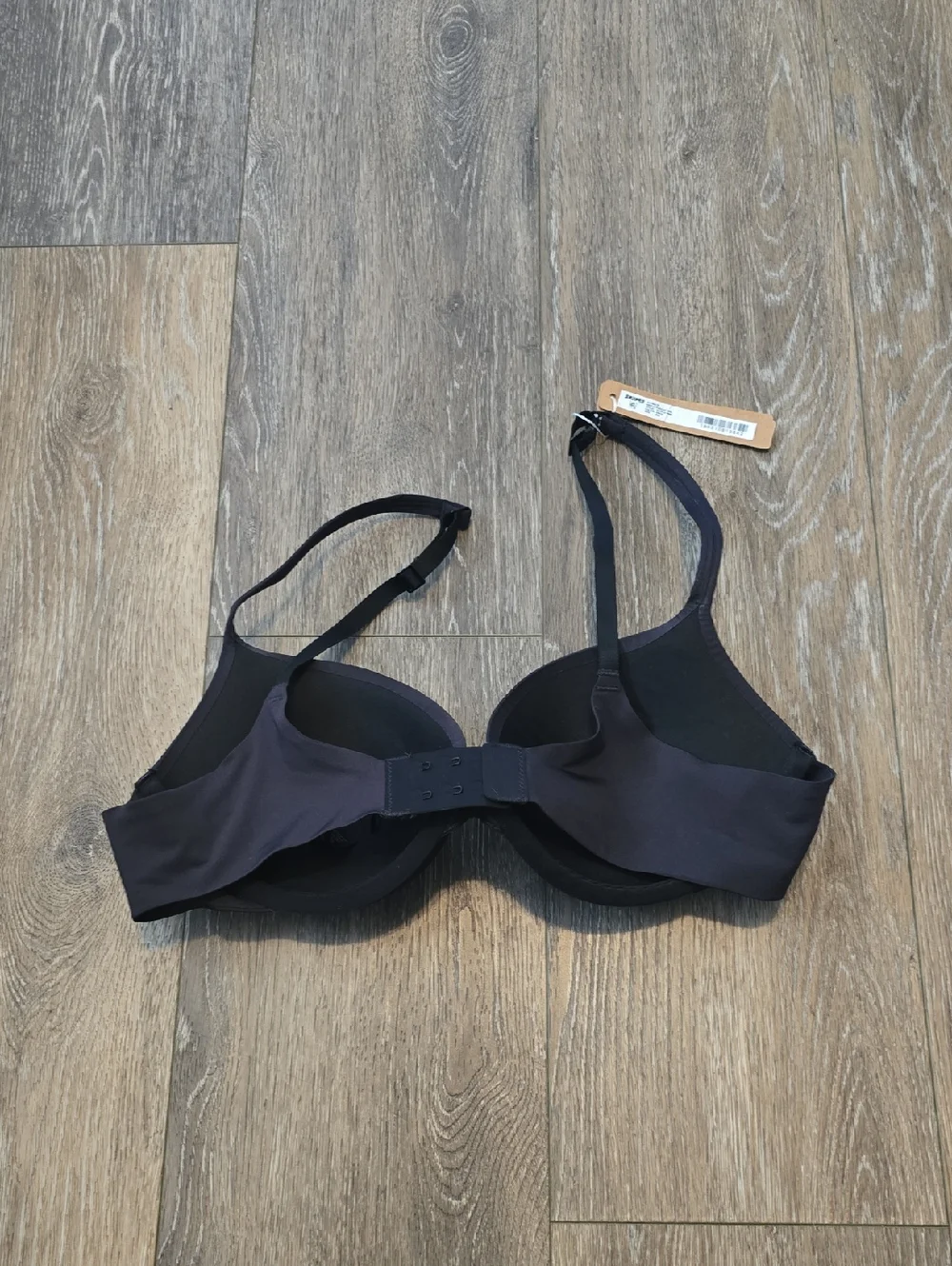 SKIMS Kim Kardashian Women's 36B Ultimate Nipple Push Up Bra New w/ Tags! - Picture 2 of 4